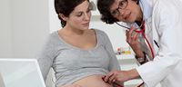 Das Erst-Trimester-Screening ist ein wichtiger Bestandteil der Schwangerschaftsbetreuung der Frauenarztpraxis German Dressen in Saarbrücken.